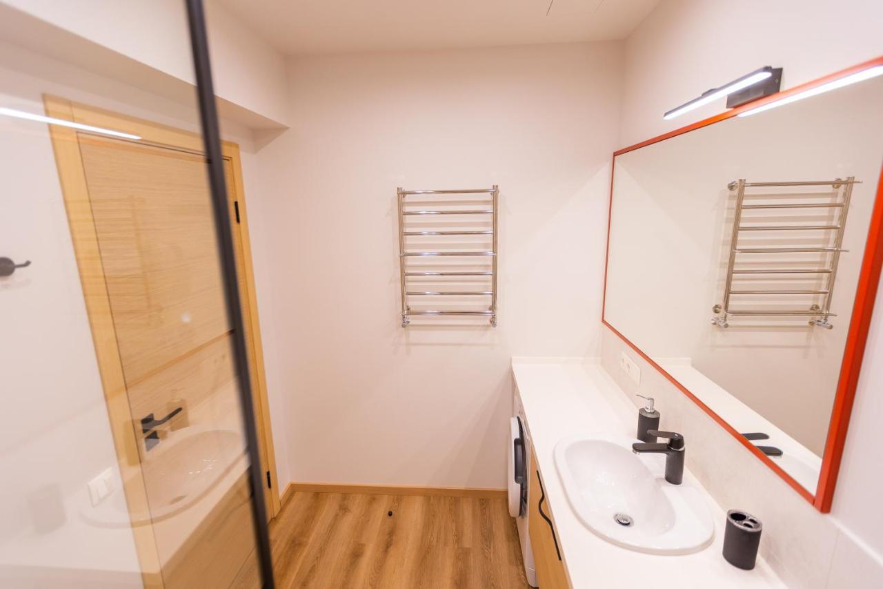 Apartment Near Baltic Sea 2 ยูร์มาลา ภายนอก รูปภาพ